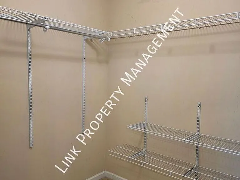6383 Rim Crest Ln — Photo 24