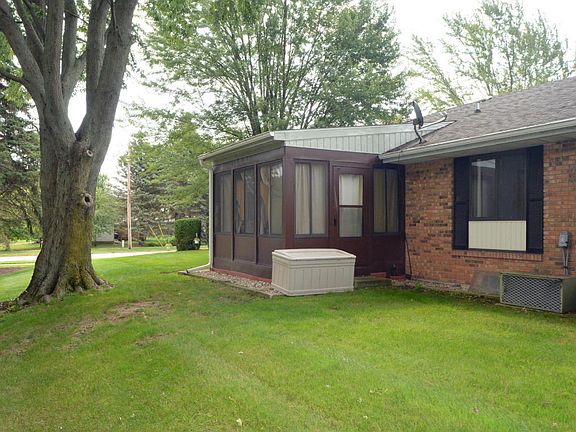 5th image of 19 Old Mill Dr Unit 31