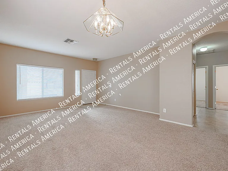 3752 E Woodside Way — Photo 7