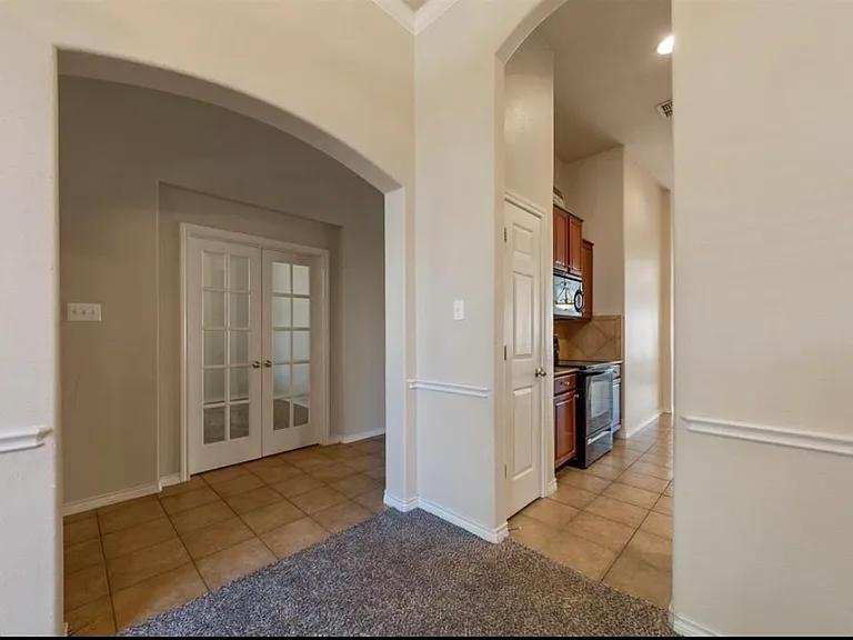 2748 Bay De Vieux Dr — Photo 7