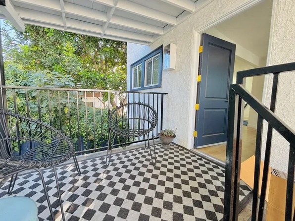 1926 Santa Ynez St, Los Angeles, CA 90026
