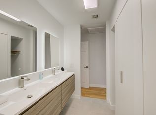 2730 NE 14th St, Fort Lauderdale, FL 33304