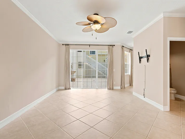 117 Hedgewood Dr — Photo 18