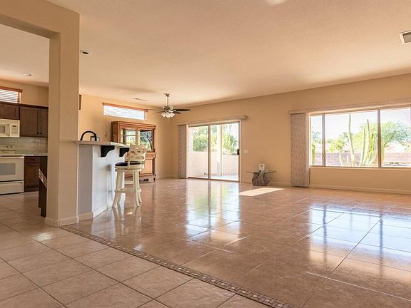 4th image of 16097 W Desert Winds Dr