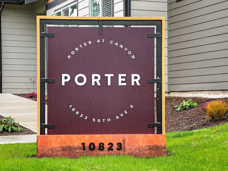Porter at Canyon — Photo 27