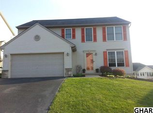 13 Logans Run, Enola, PA 17025