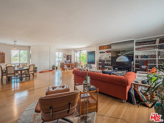 4th image of 9191 Charleville Blvd #301