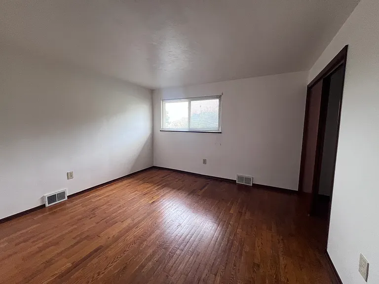 220 Orchard Hill Dr #B — Photo 20