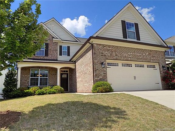 2nd image of 123 Creekside Crossing Ln