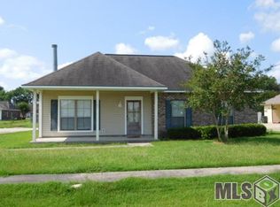 3406 Camelia St, Zachary, LA 70791