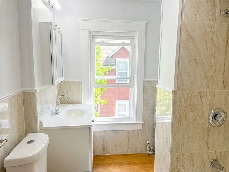 3 Parsons Ave #1 — Photo 2