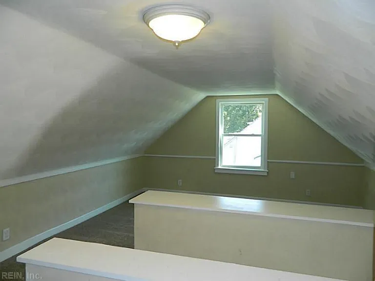534 Meads Rd — Photo 12