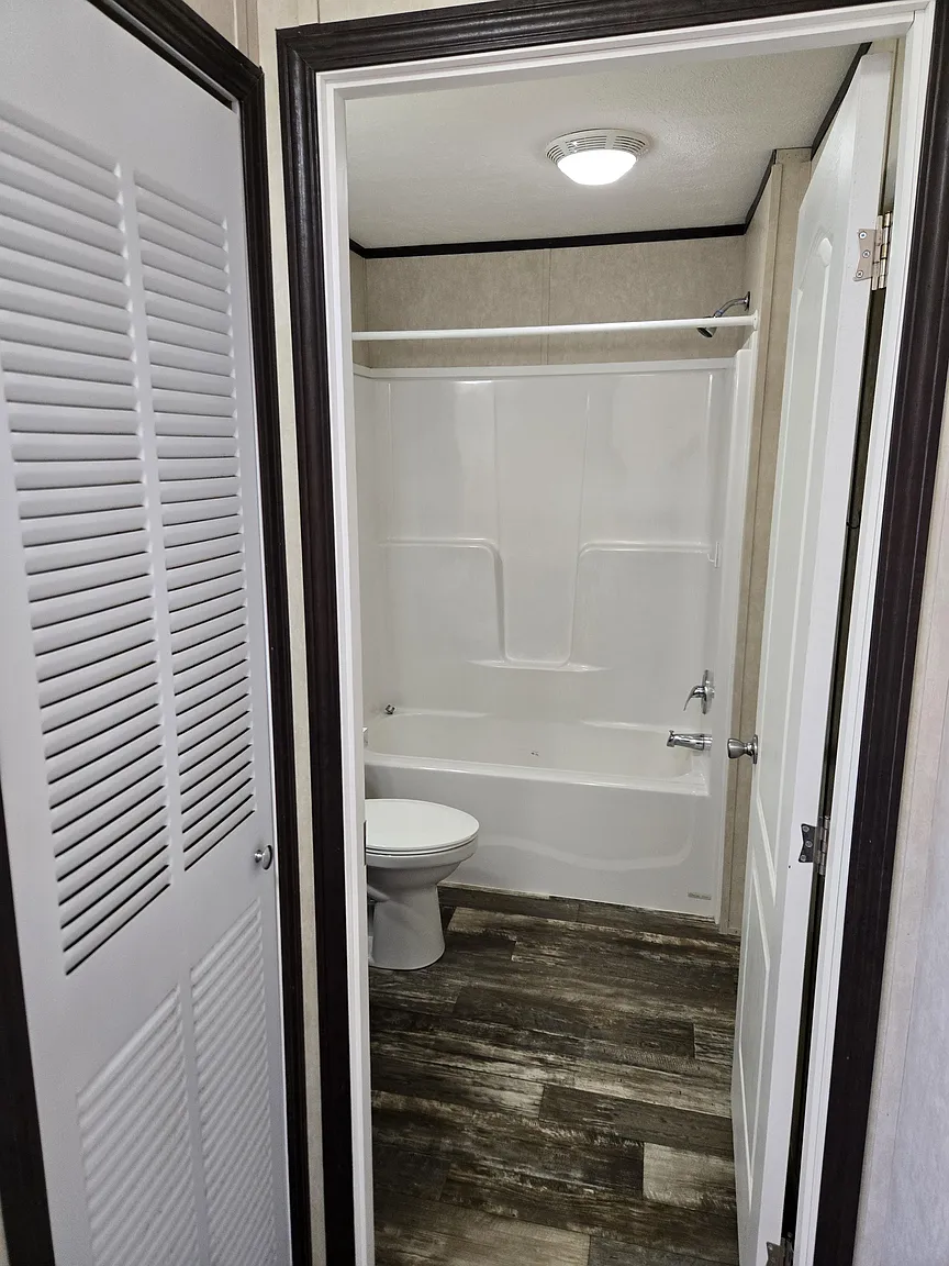 REDMAN 119TS Wellington Estates Plan, Wellington Estates photo 1