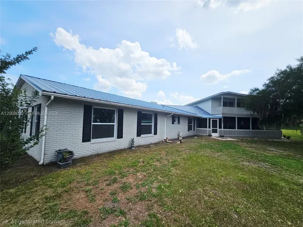 2445 SE Airport Estates St, Arcadia, FL 34266
