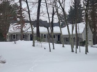 2 Towne Lyne Rd, Sherborn, MA 01770
