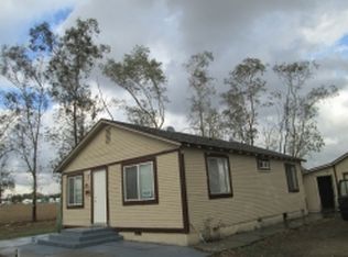 10195 Hemlock Ave, Fontana, CA 92335