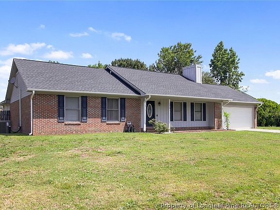 2nd image of 376 Woodberry Cir