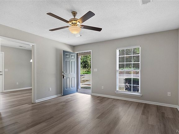 4th image of 1526 29th Ave
