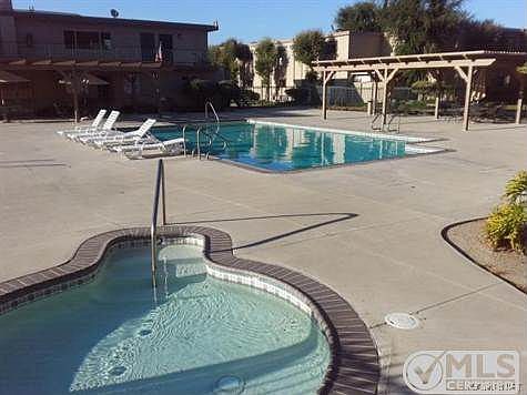 5th image of 6021 Fountain Park Ln APT 13