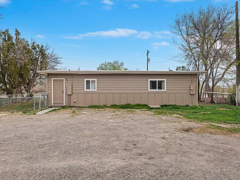 850 Riverside Ave — Photo 4
