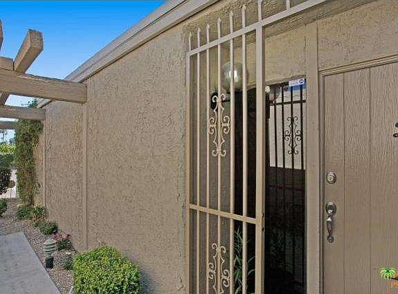 3rd image of 1602 S Cerritos Dr