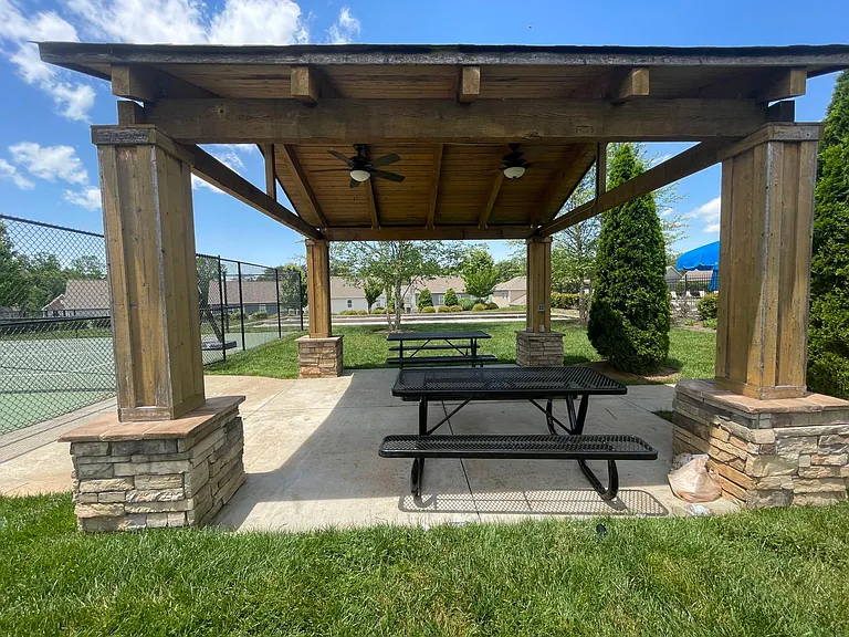 3811 Norman View Dr — Photo 19