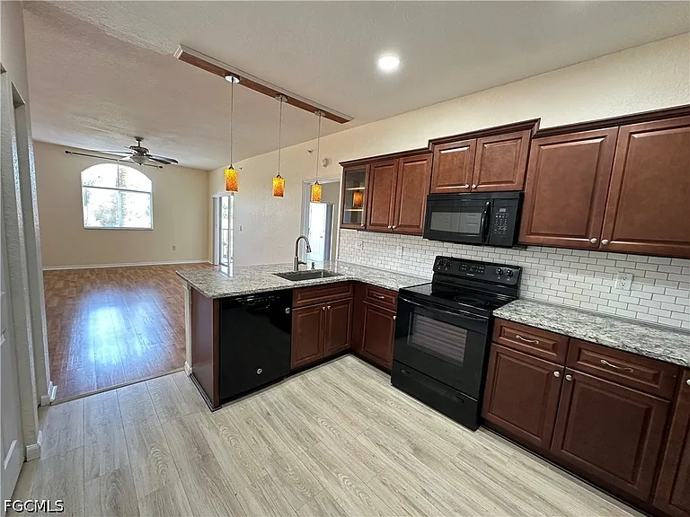6361 Aragon Way #208 — Photo 14