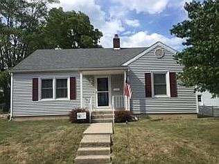 1st image of 221 E Franklin St
