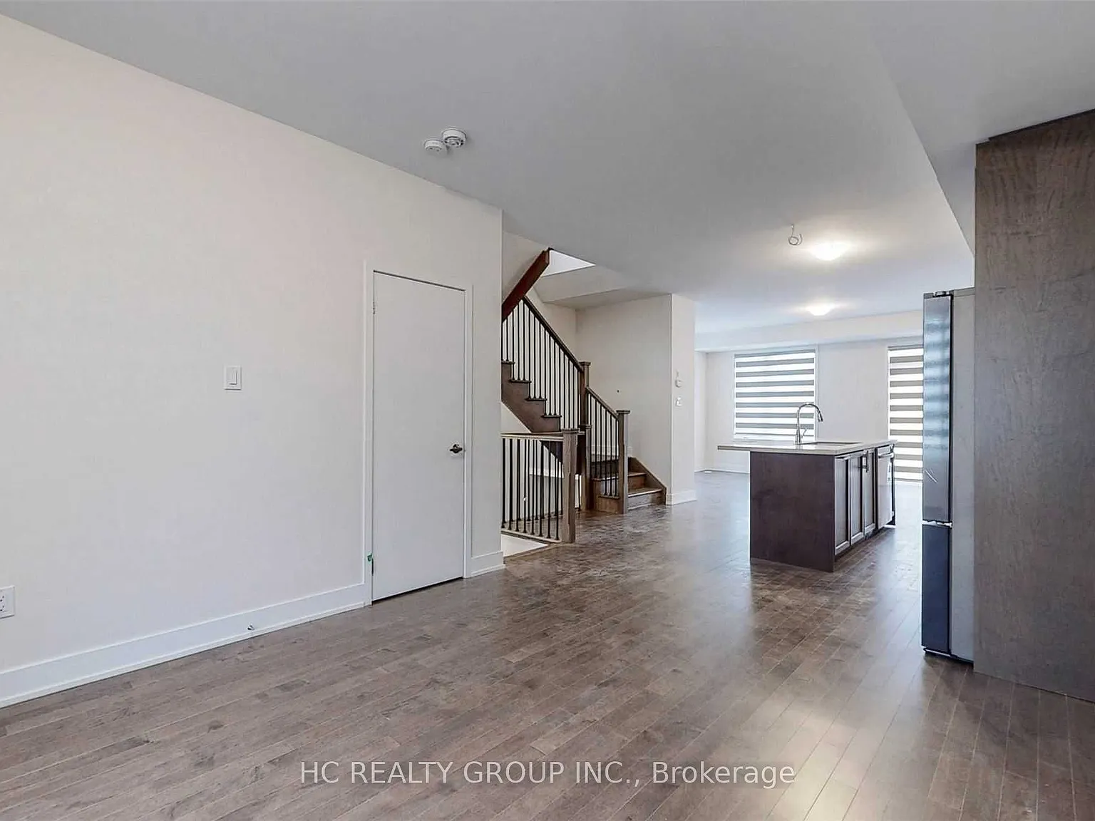 4 bed, $3,900 — Photo 3