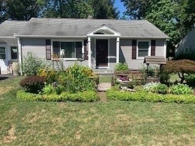58 Maebeth St, Springfield, MA, 01119