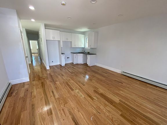 2nd image of 17124 119th Ave #1
