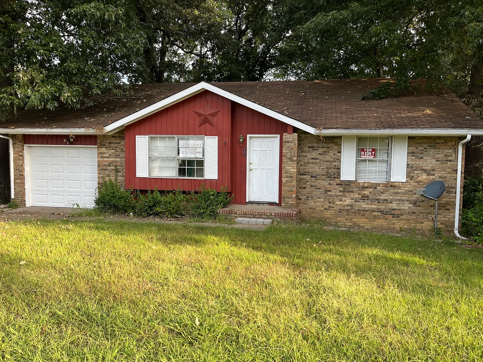 3 bed, 1200 sqft, $975 — Photo 1