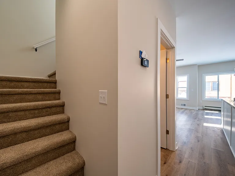 404 W Baraga Ave #B — Photo 7