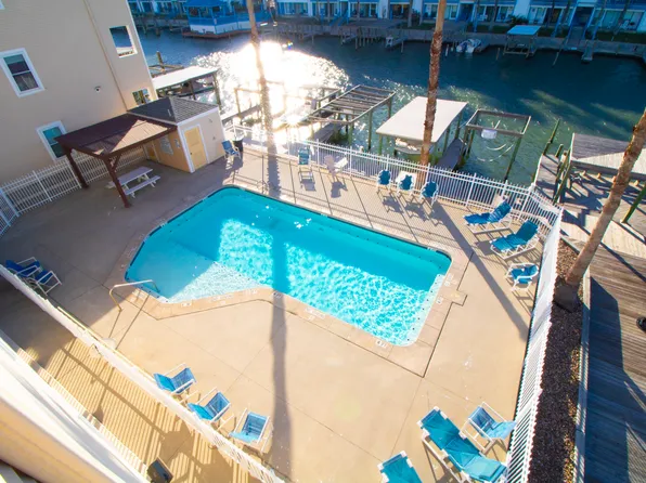 14427 Compass St Unit B18, Corpus Christi, TX 78418