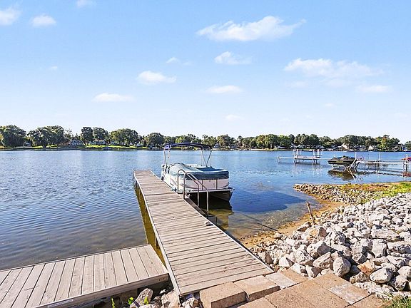 4th image of 15768 N Prospect Point Dr #13