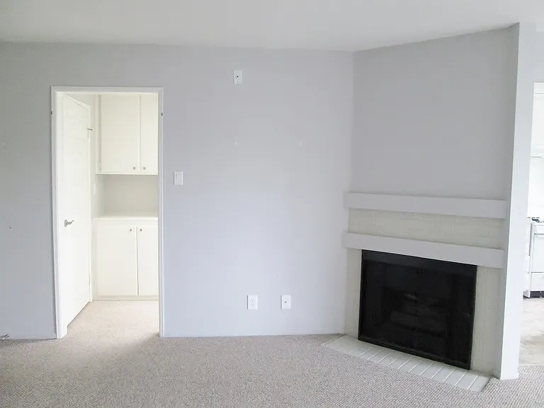3462 Mentone Ave — Photo 12