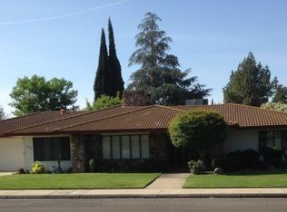 1320 Oregon Dr, Merced, CA 95340