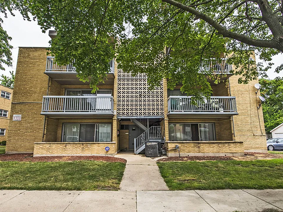 13905 S Clark