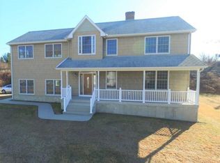 83 Fairhaven Rd, Niantic, CT 06357