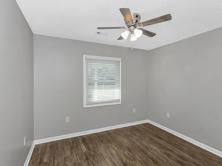 3903 Telstar Cir SW — Photo 14