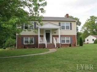 118 Oak Ridge Dr, Madison Heights, VA 24572