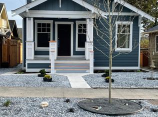 1721 N 41st St, Seattle, WA 98103