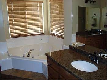 5th image of 1786 N Goldenrod Way