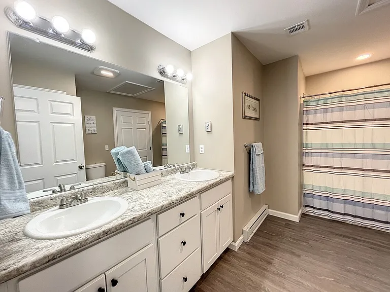470 Norwich Rd — Photo 12