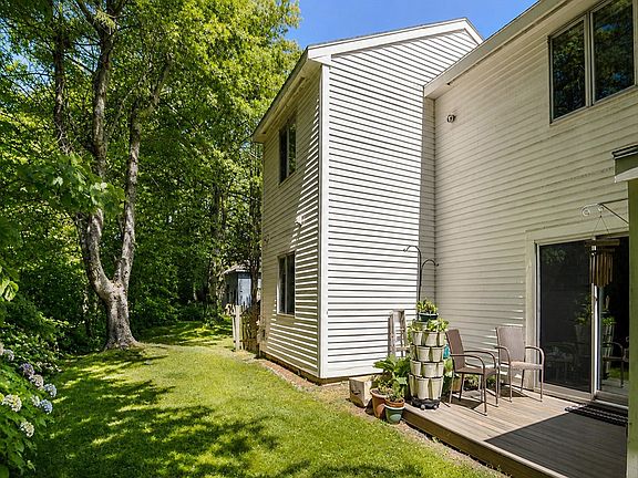 2nd image of 152 Mckeen Street #C14
