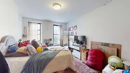 1662 1st Ave #3S Photo 1