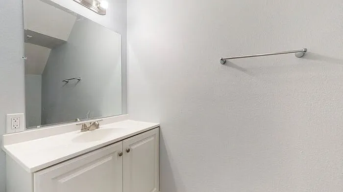 5305 North Blvd #401 — Photo 10