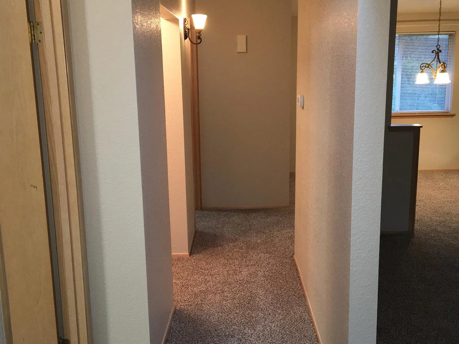2 bed, 900 sqft, $1,995 — Photo 4