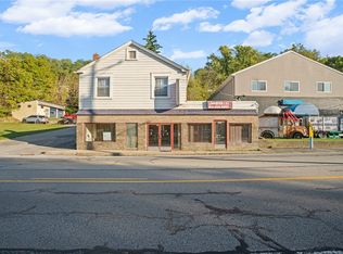 3269 Library Rd, Pittsburgh, PA