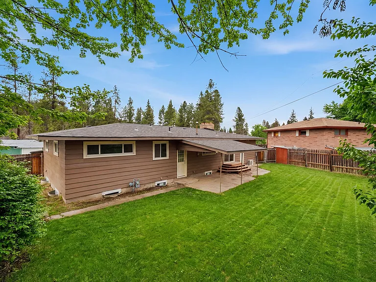 1125 W Warn Way — Photo 18